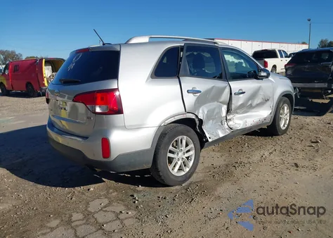 2014 Kia Sorento Lx z USA, uszkodzony, nr VIN 5XYKT3A66EG488912